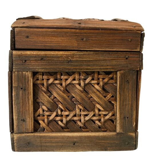 Vintage Woven Wicker Basket Small Storage Trinket Box - Picture 5 of 9